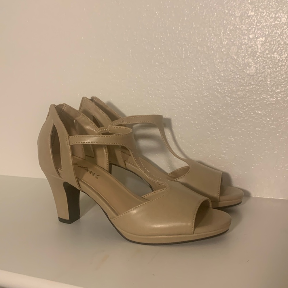 Tan Easy street heels